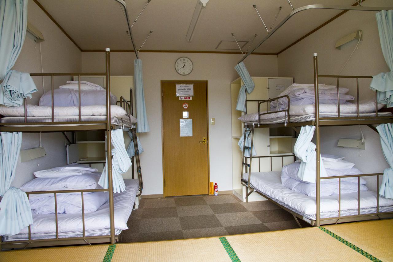 Yakushima Youth Hostel Exterior foto